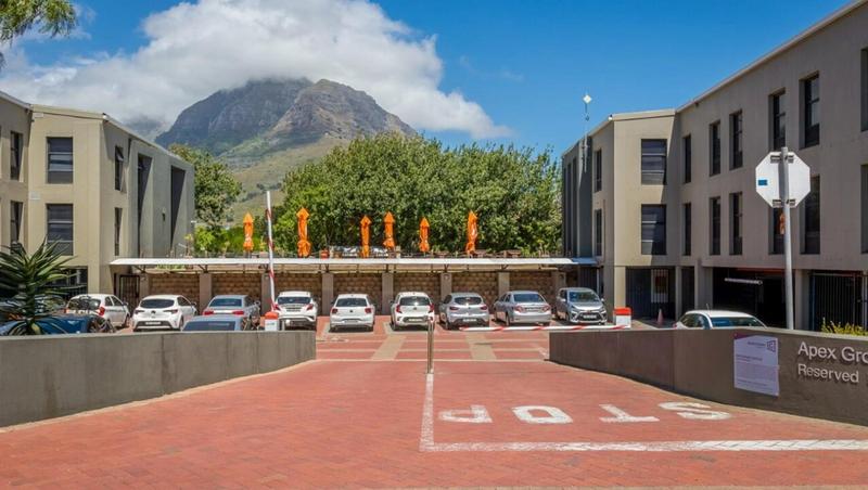 To Let commercial Property for Rent in Mowbray Western Cape